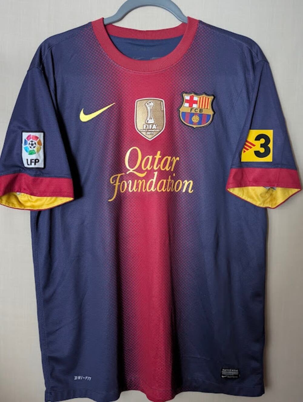 Barcelona Puyol Captain FIFA CWC Jersey Large
